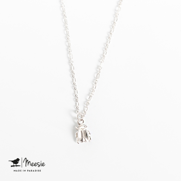 Ketting: Shortie Kever bedel zilver - 3 stuks Ketting: Shortie Kever bedel zilver - 3 stuks
